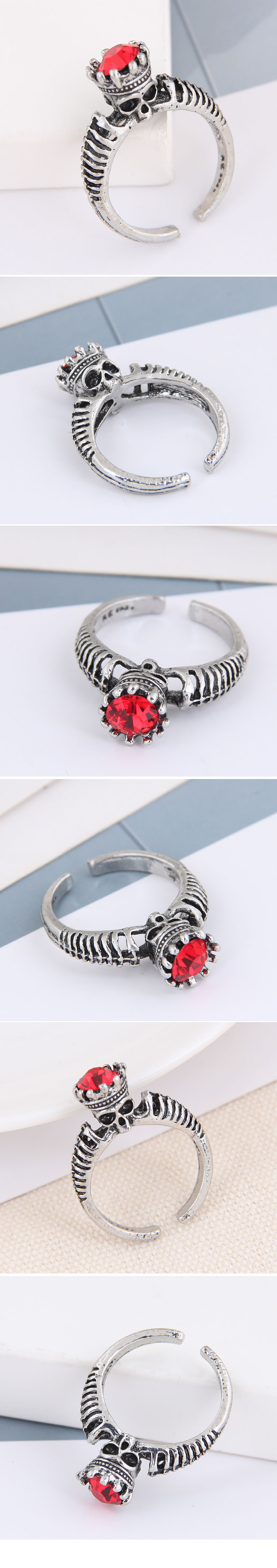 fashion retro simple gemstone skull personality  ring