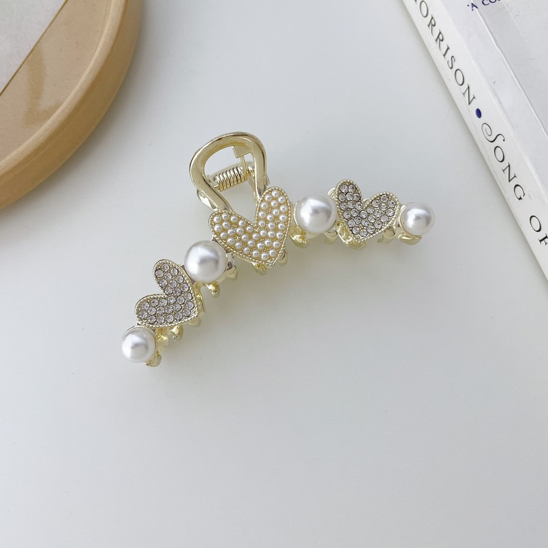 Korean temperament alloy pearl rhinestone love small hair clip plate hair catch clip shark clip female side clippicture7