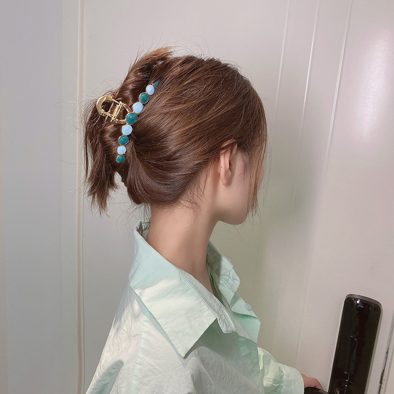 Mode weibliche MetallHaarnadelRckenkopfGreiferClip groe Haarnadel im koreanischen Stil einfacher HaiClippicture11