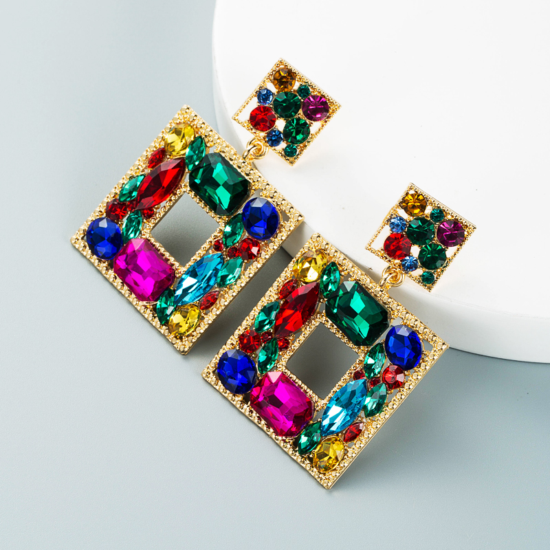 Baroque style alloy glass diamond color geometric earrings