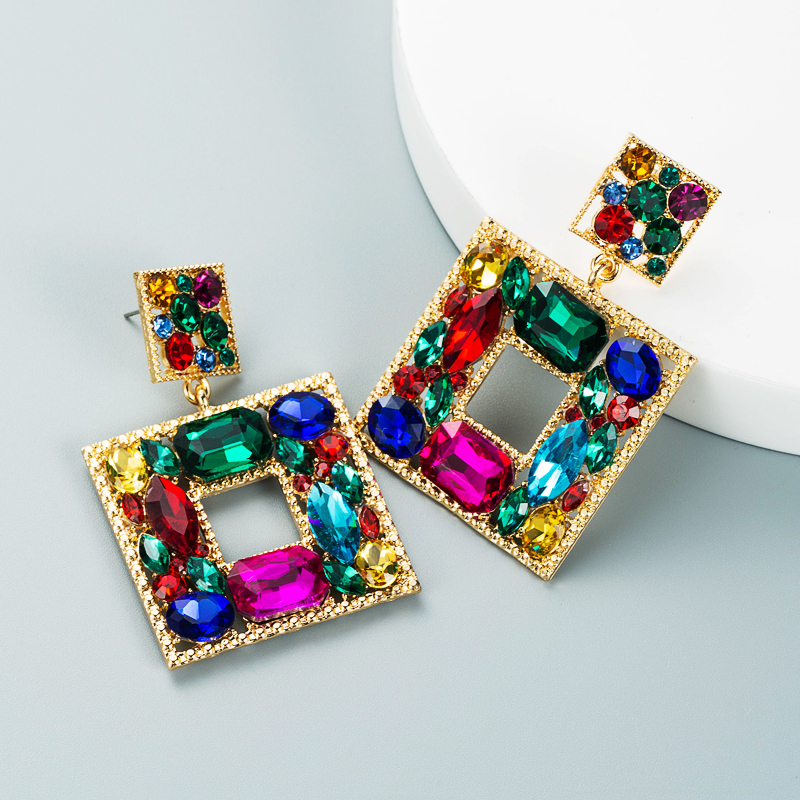 Baroque style alloy glass diamond color geometric earrings