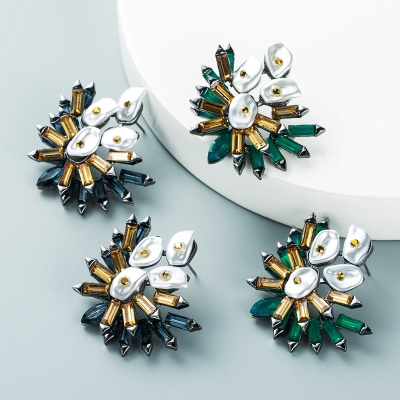 Pendientes de flores de perlas naturales de color tachonado de diamantes  personalizados joyas de oreja retro NHLN451925