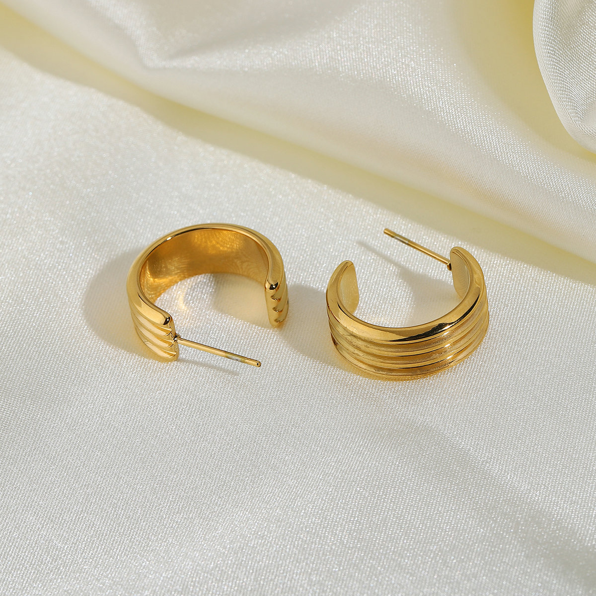 earrings jewelry 18K vacuum plating gold stainless steel threelayer cshaped tire earringspicture2
