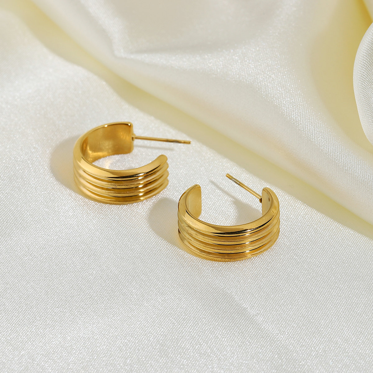 earrings jewelry 18K vacuum plating gold stainless steel threelayer cshaped tire earringspicture3