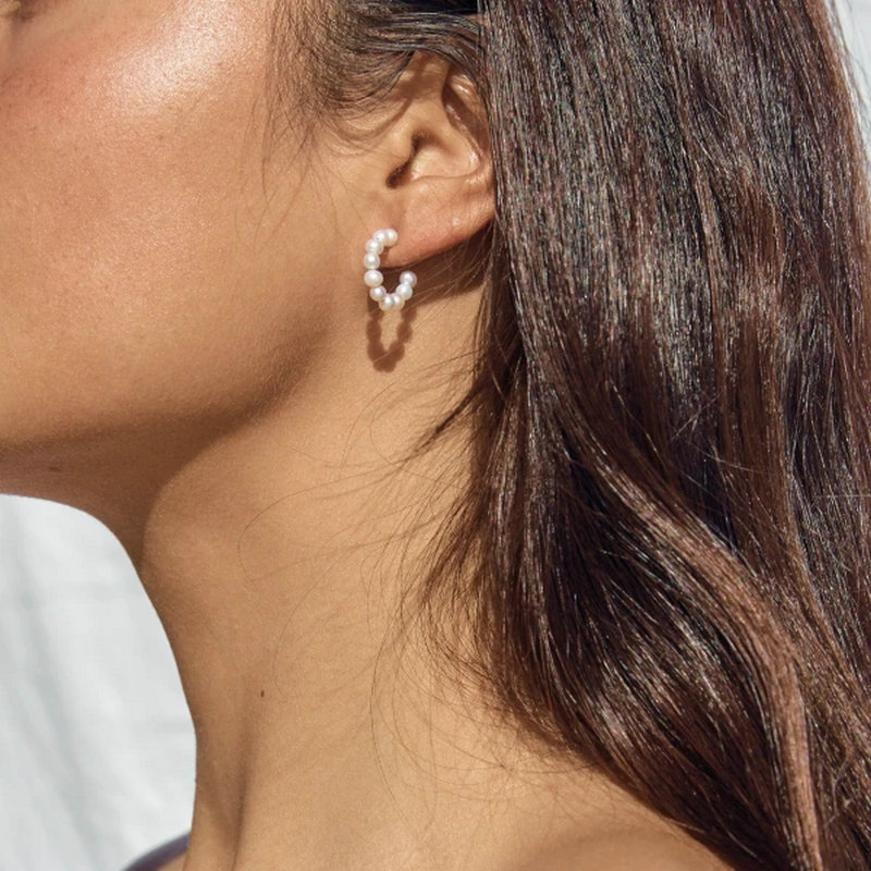 fashion pearl earrings stainless steel metal ladies personality popular earrings jewelrypicture1