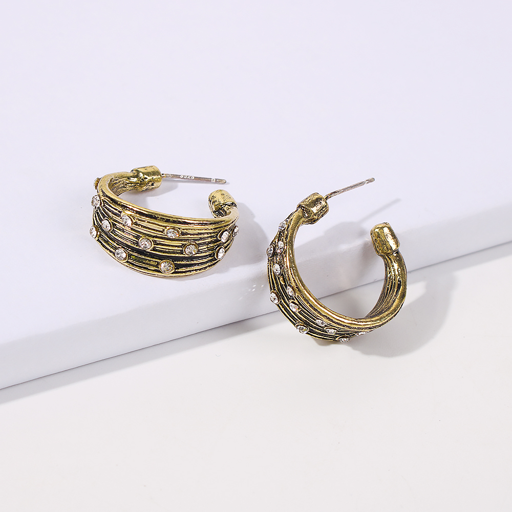 fashion niche design vintage Cshaped thick earringspicture1