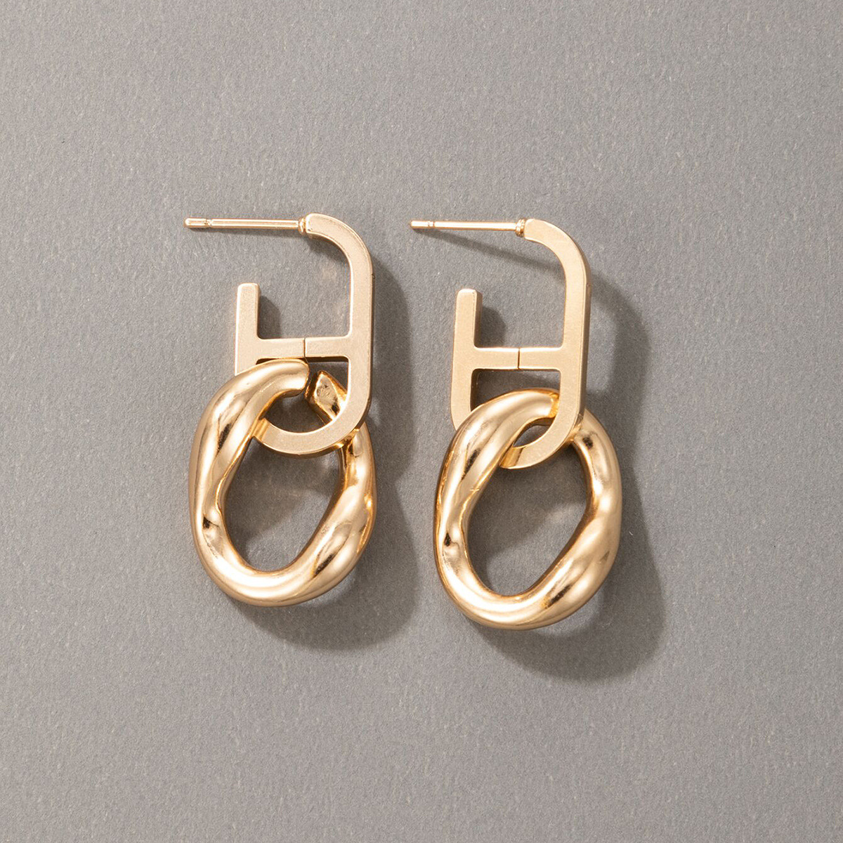 2021 European and American simple exaggerated geometric alloy earringspicture7