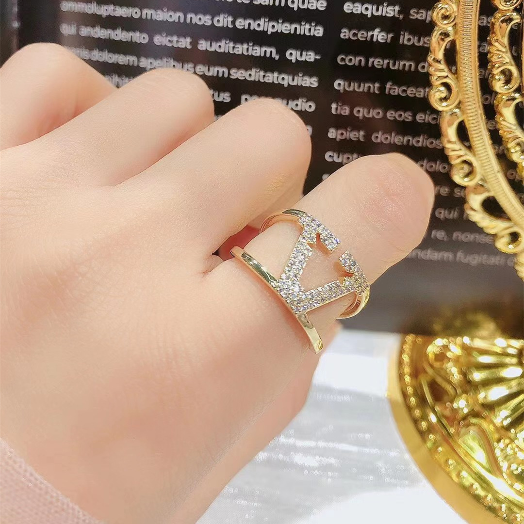 18KGP retro open ring trend fashion letter ring women wholesalepicture1