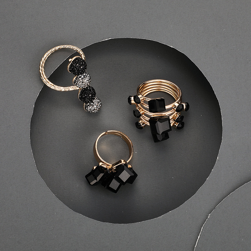 European and American retro geometric resin black square ring wholesale