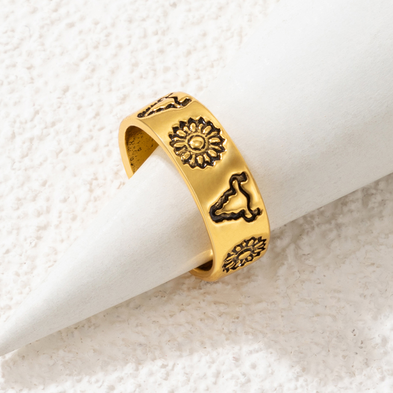 silver hip hop golden totem alphabet flower bull head pattern ring