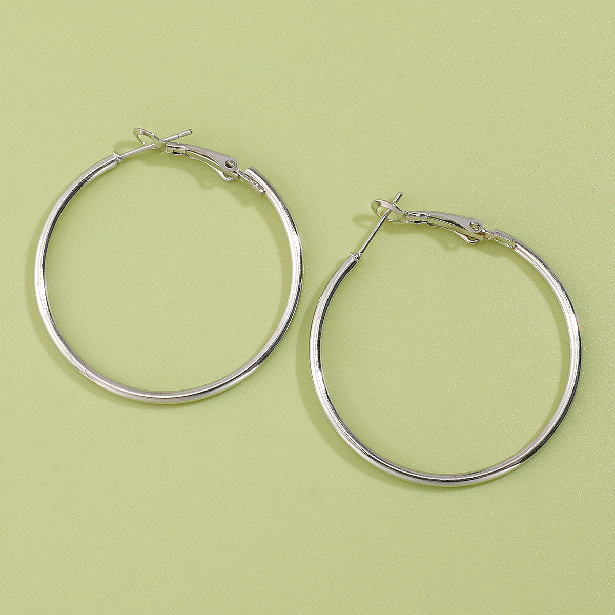 Fashion simple large circle earrings jewelrypicture1