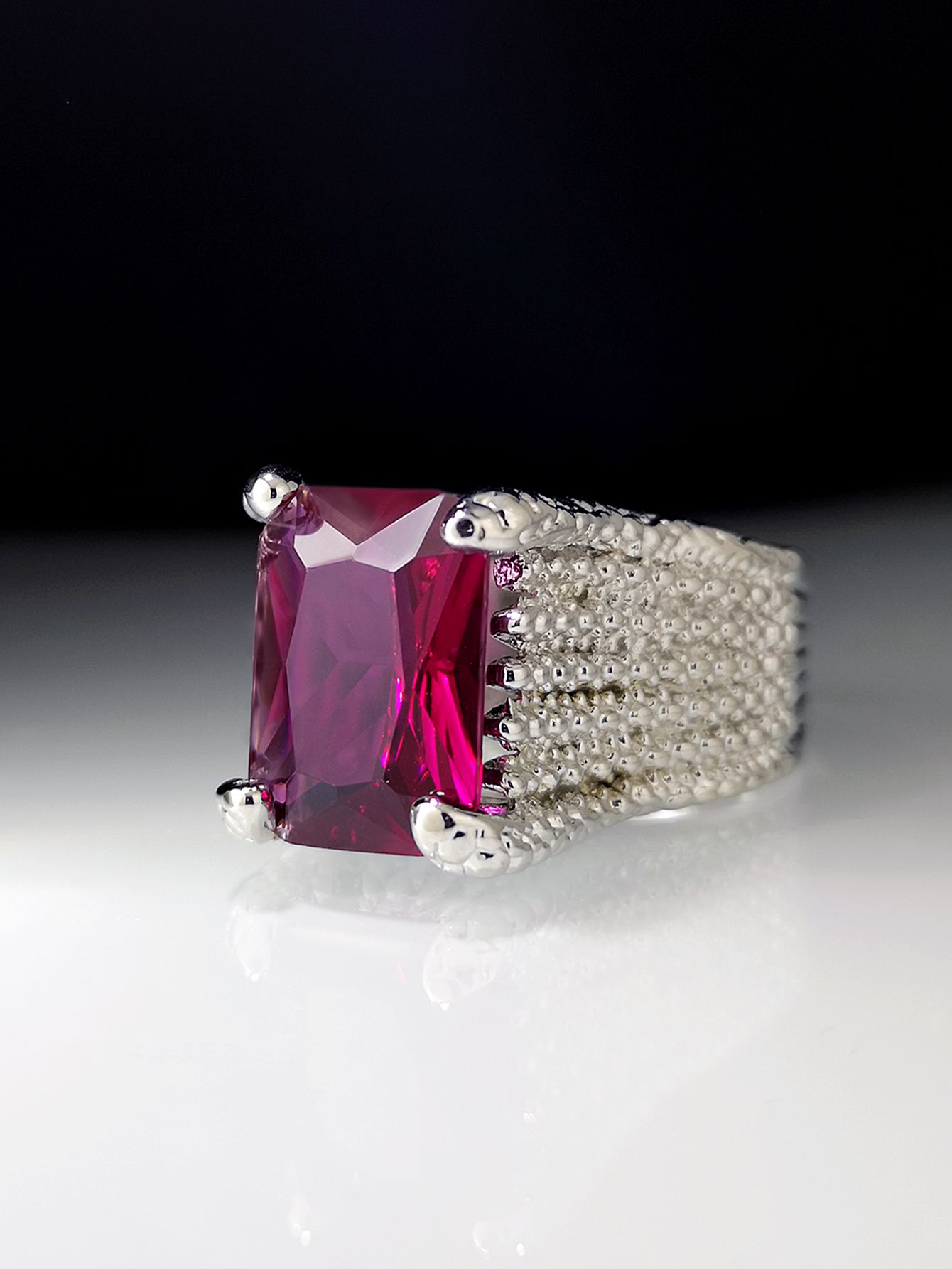 luxury rhinestone inlaid square ruby silver alloy rings