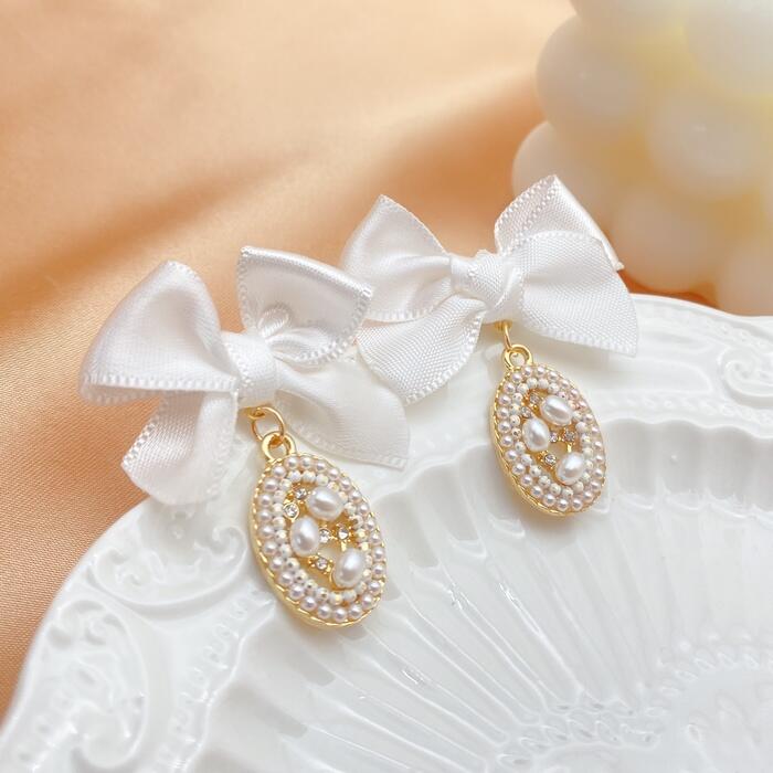 Korean retro fabric bow pearl earrings temperament fashion earringspicture3