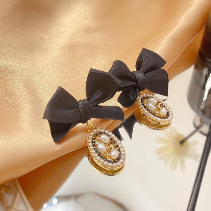 Korean retro fabric bow pearl earrings temperament fashion earringspicture4