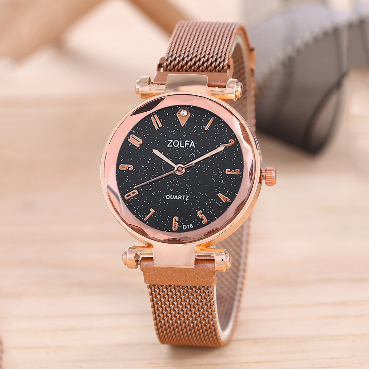 Exquisite digital dial small watch ladies fashion trend quartz watch NHDAE558826picture1