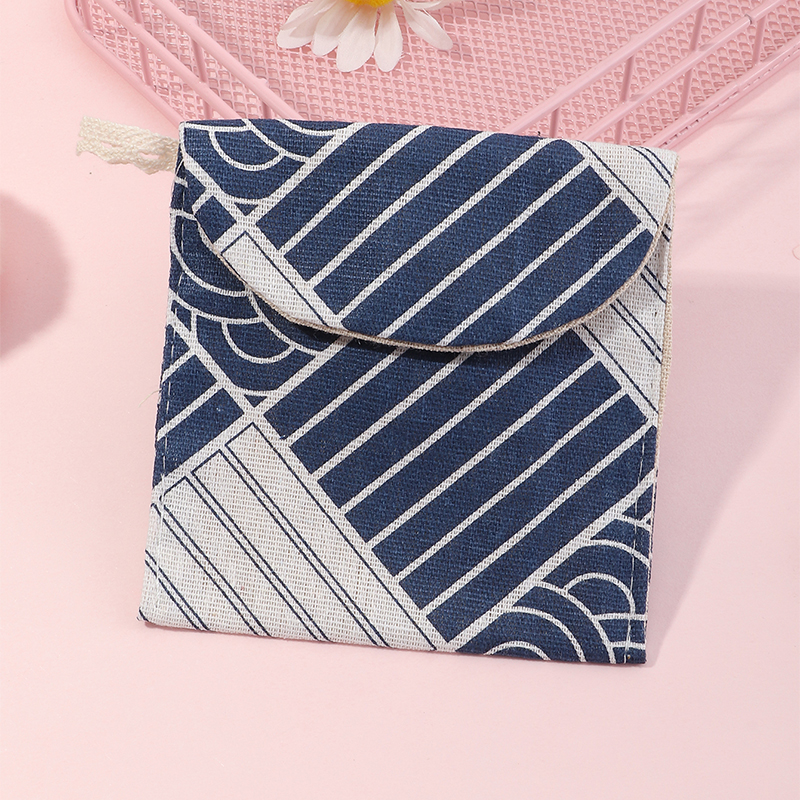 Single cotton linen portable sanitary napkin storage bagpicture1