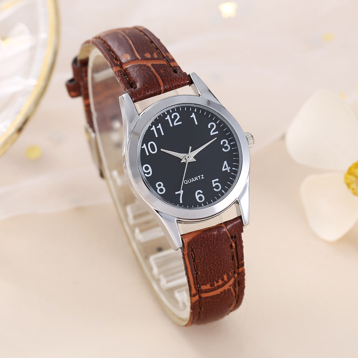 Small Digital Dial Simple Fashion PU Strap Couple Watchpicture12