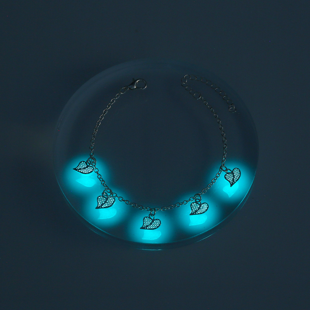 simple design accessories metal fluorescent geometric peach heart pendant bracelet ankletpicture1