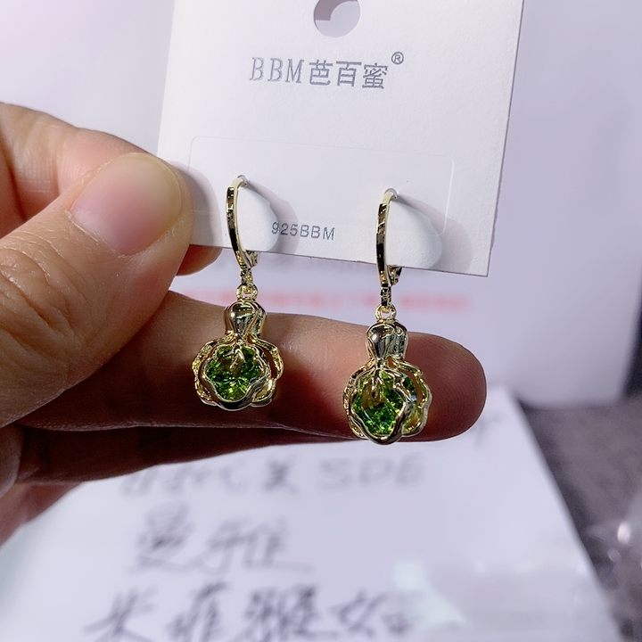 vintage geometric hollow flower shaped inlaid zircon alloy earrings NHIQ623499picture1