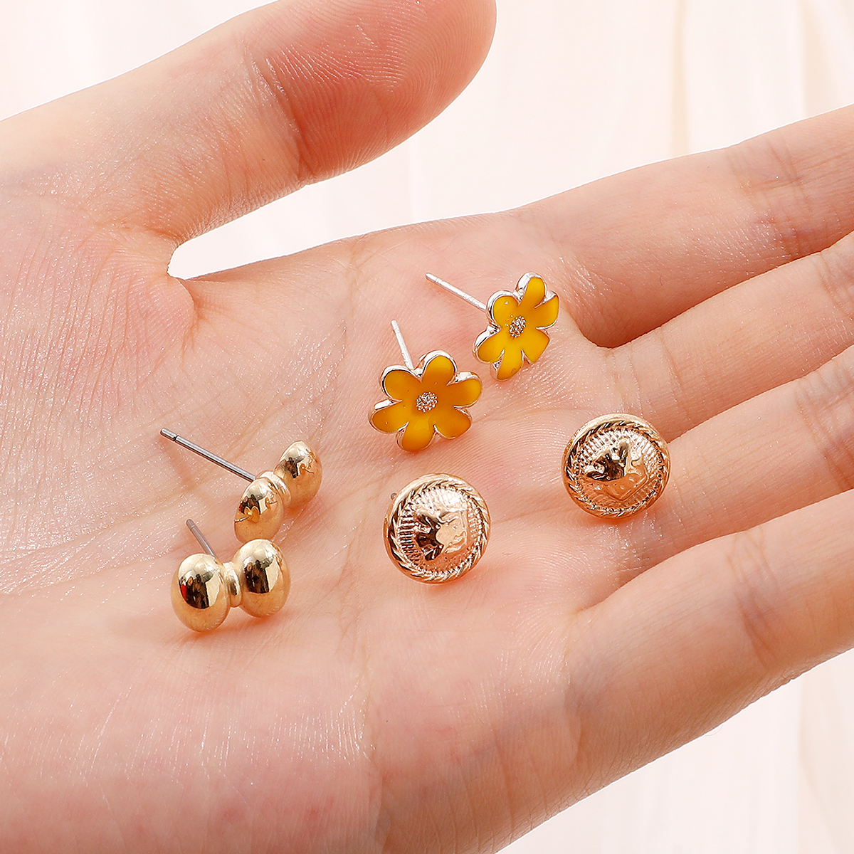 Small yellow flower earrings set fashion accessories NHHUQ509112picture1