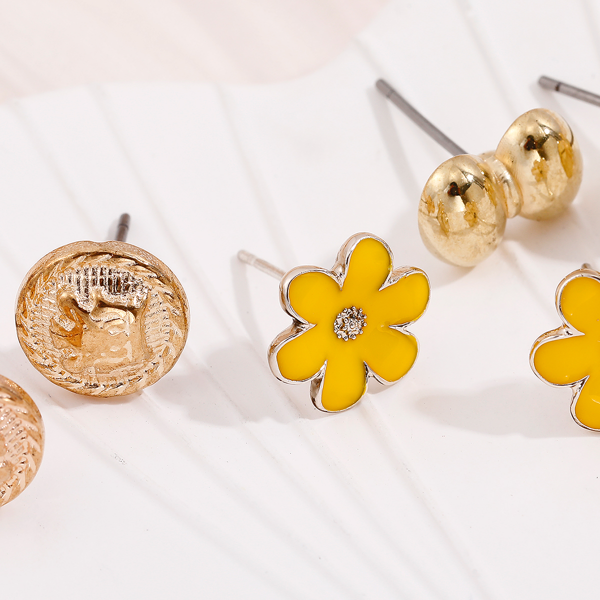 Small yellow flower earrings set fashion accessories NHHUQ509112picture5