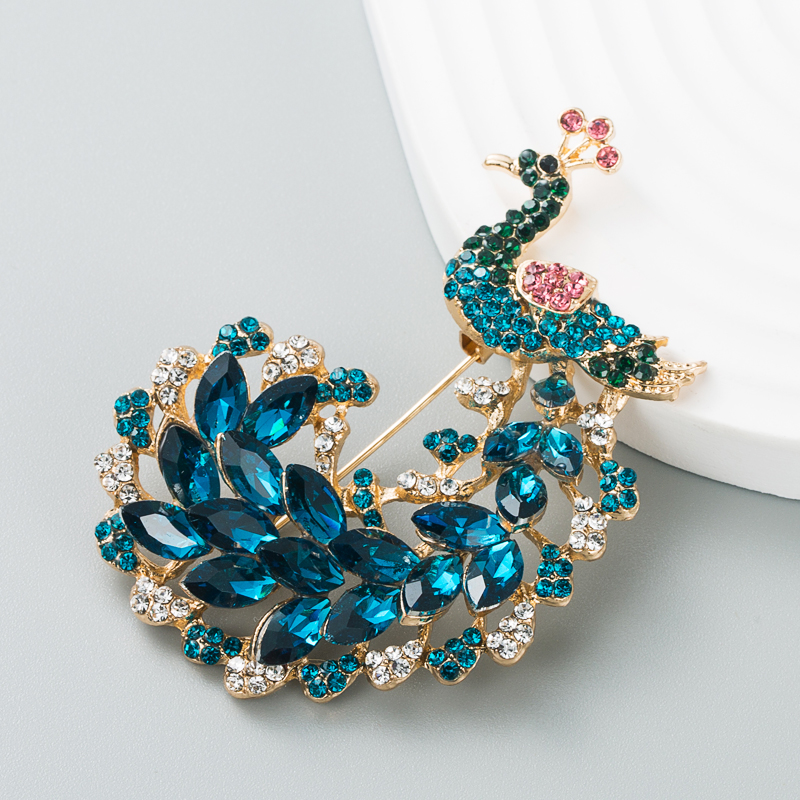 Nouvelle broche de paon en cristal de diamant complet accessoires de broche de corsage de style beaut finepicture5