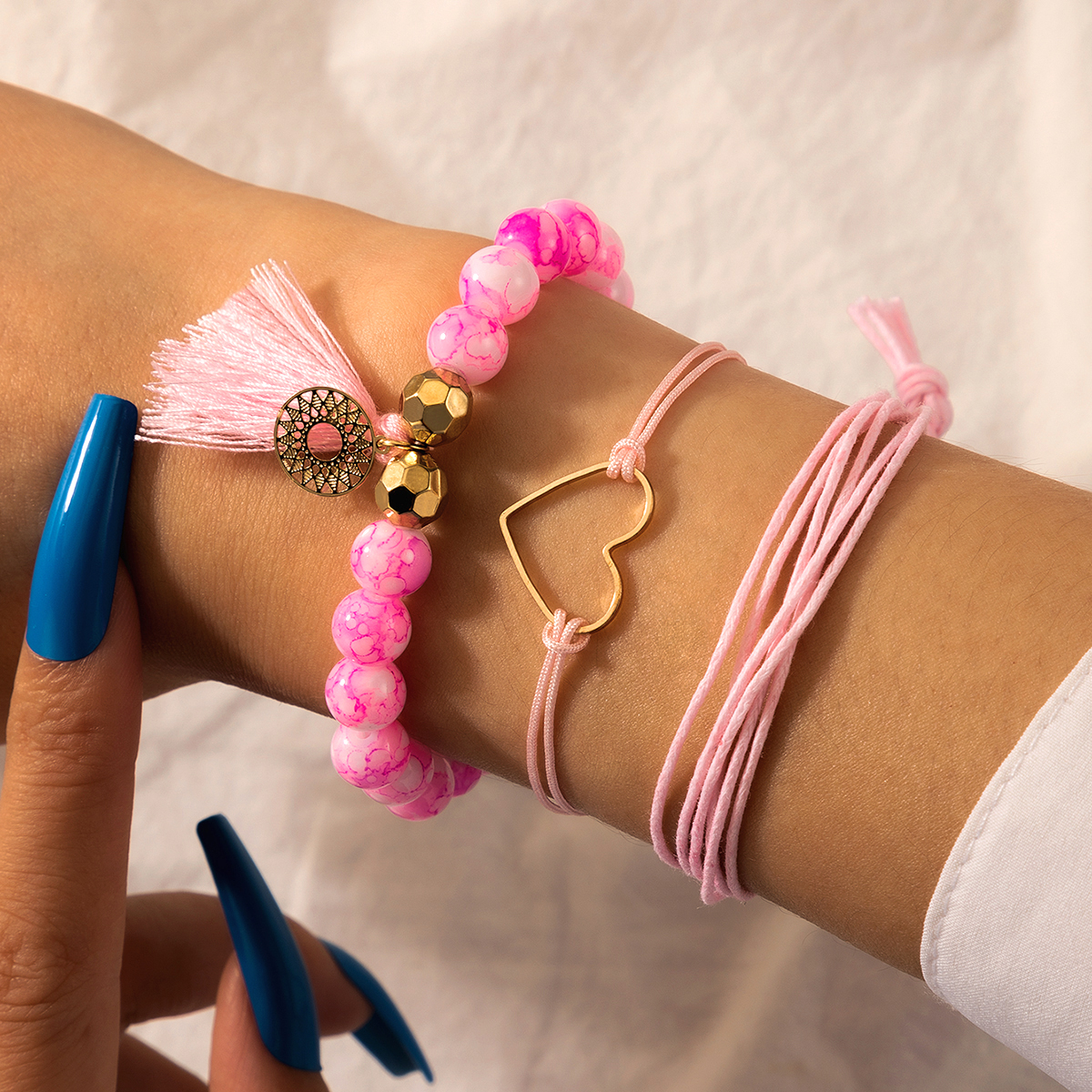 Handwoven pink string beaded love pattern 3piece bracelet setpicture4