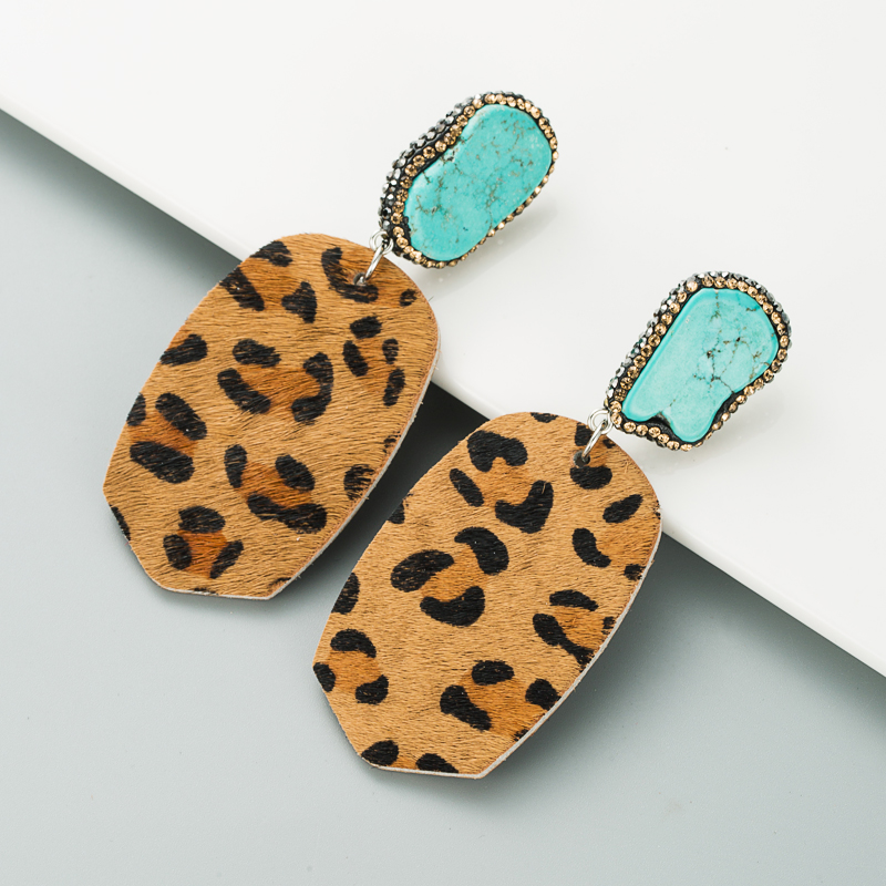 fashion exaggerated geometric leather leopard print earrings