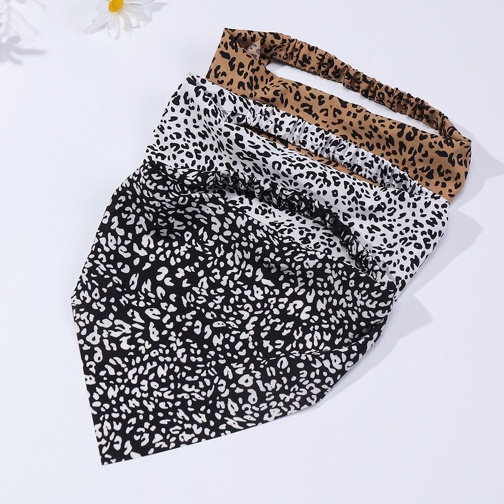 fashion new style korean leopard print triangle hairband setpicture3