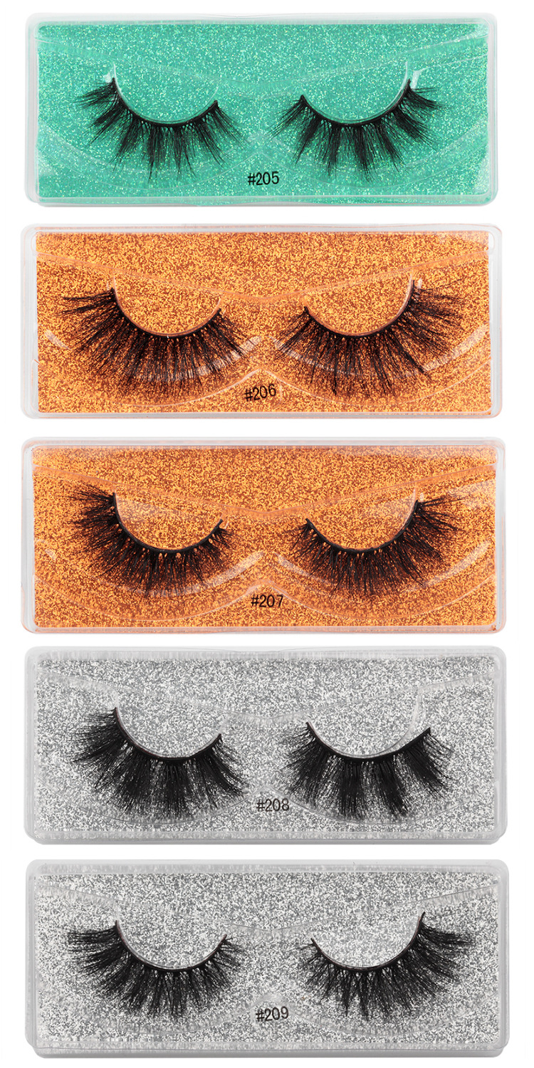 A pair of thick false eyelashes wholesalepicture3