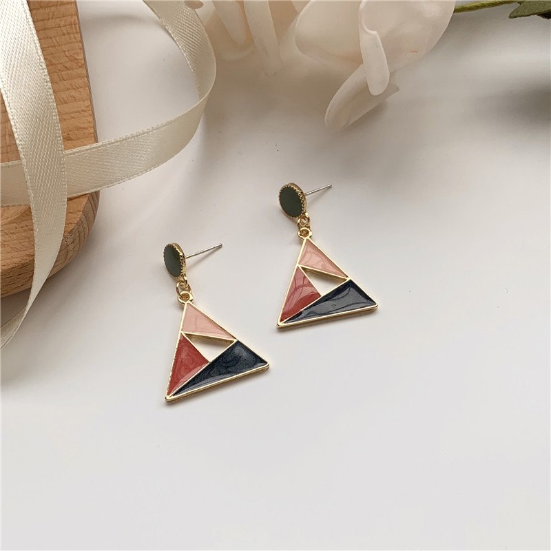 Hit color starry sky dripping oil triangle earringspicture5