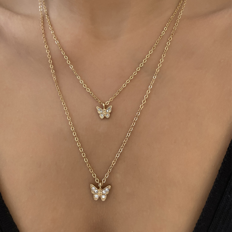 collar de mltiples capas con colgante de mariposa con diamantes de modapicture4