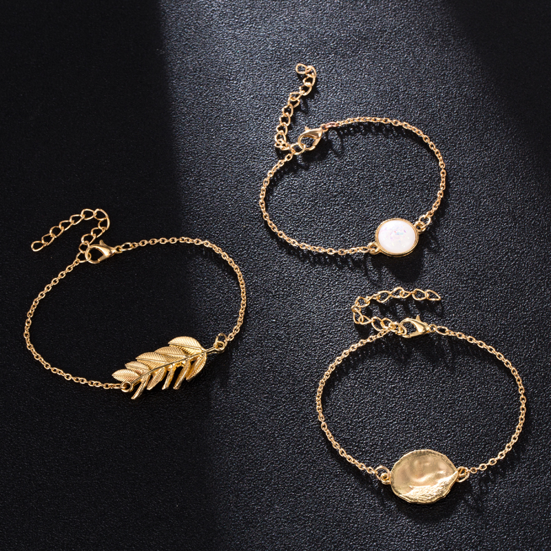 Fashion Rhinestone Alloy Leaf Bracelet Three-piece Set