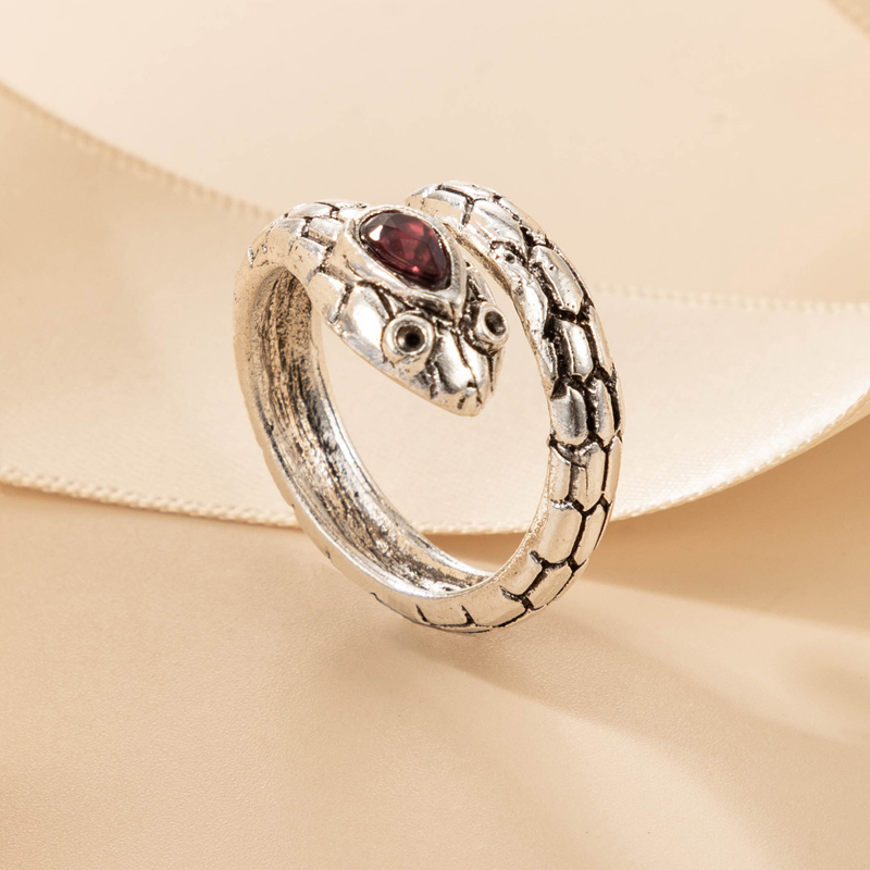 simple red diamond metal snake ringpicture5