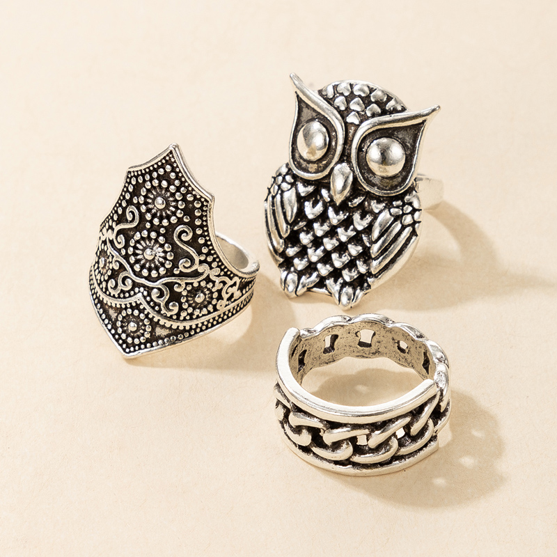 Retro Punk Carved Hollow Twist Owl Ring 3Piece Setpicture4