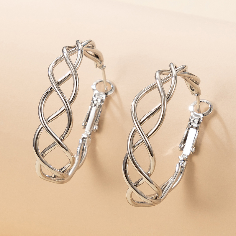 simple Cshaped twist circle geometric alloy earringspicture3