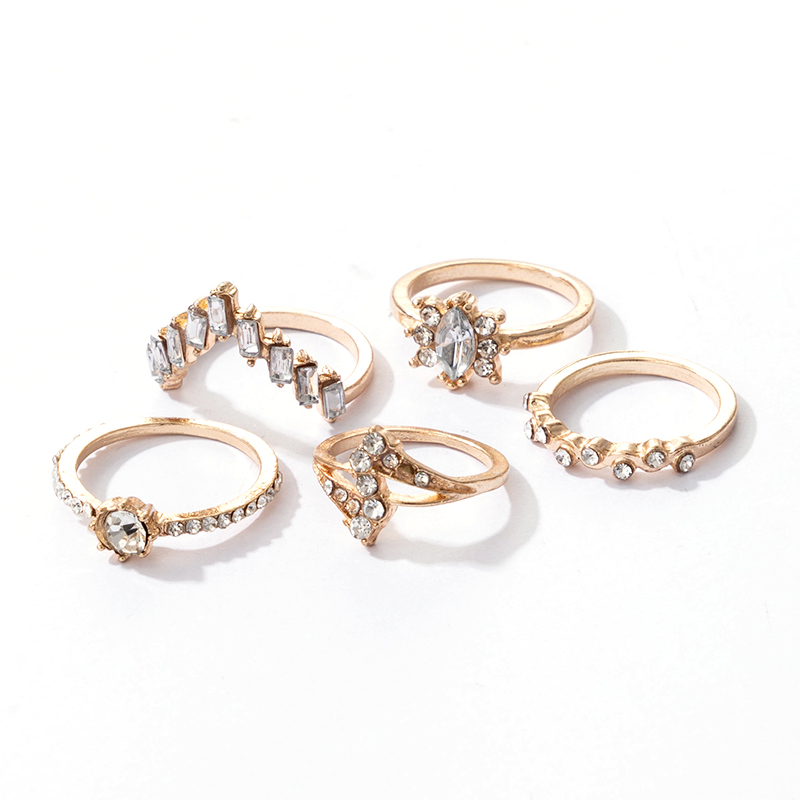 wholesale fashion gold diamond irregular ring 5piece setpicture1