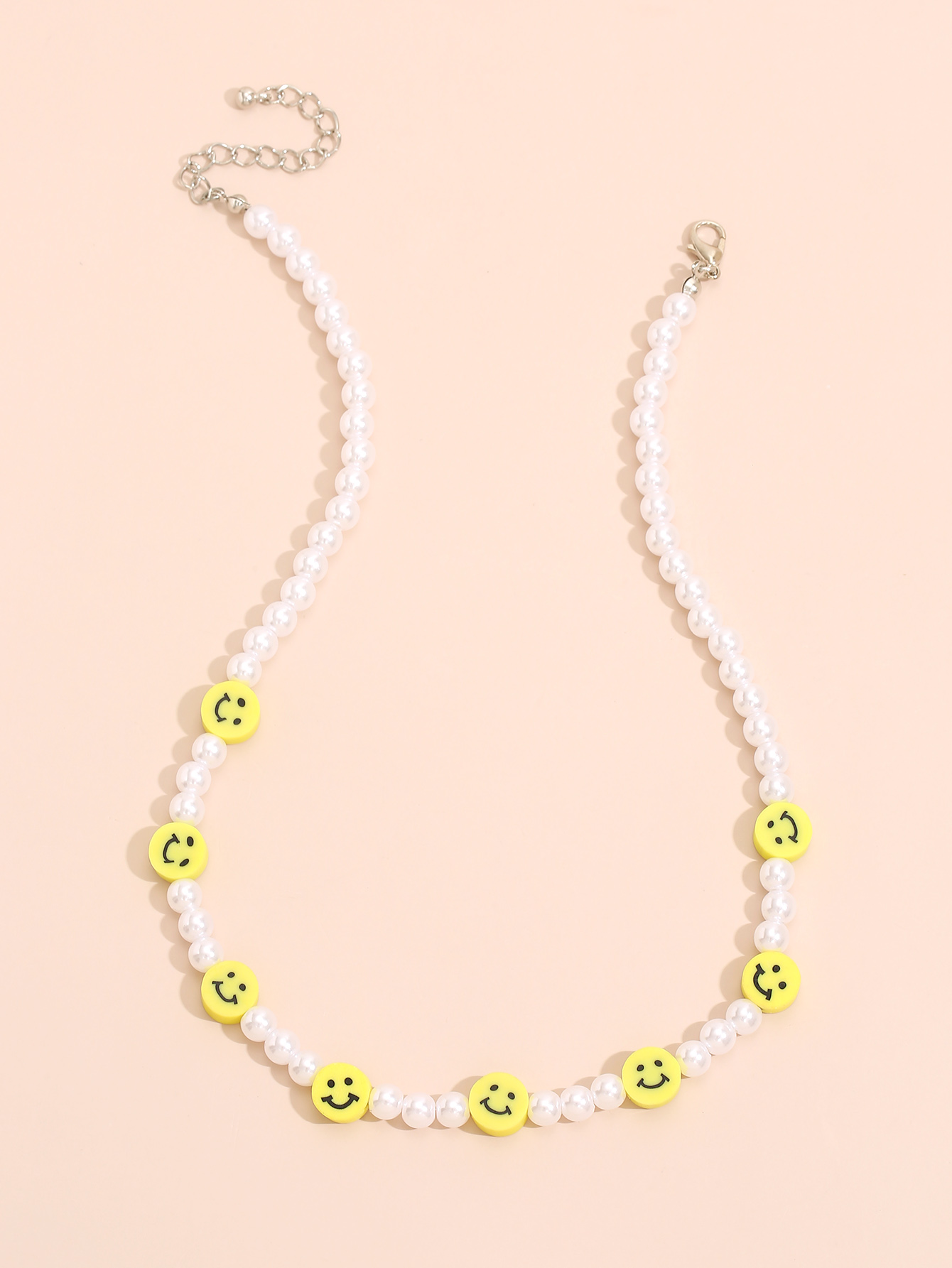Wholesale Korean Retro Smiley Pearl Necklace Nihaojewelrypicture6