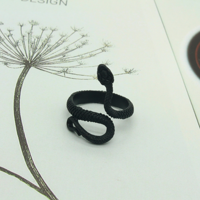 fashion color snake-shaped alloy ring wholesale Nihaojewelry