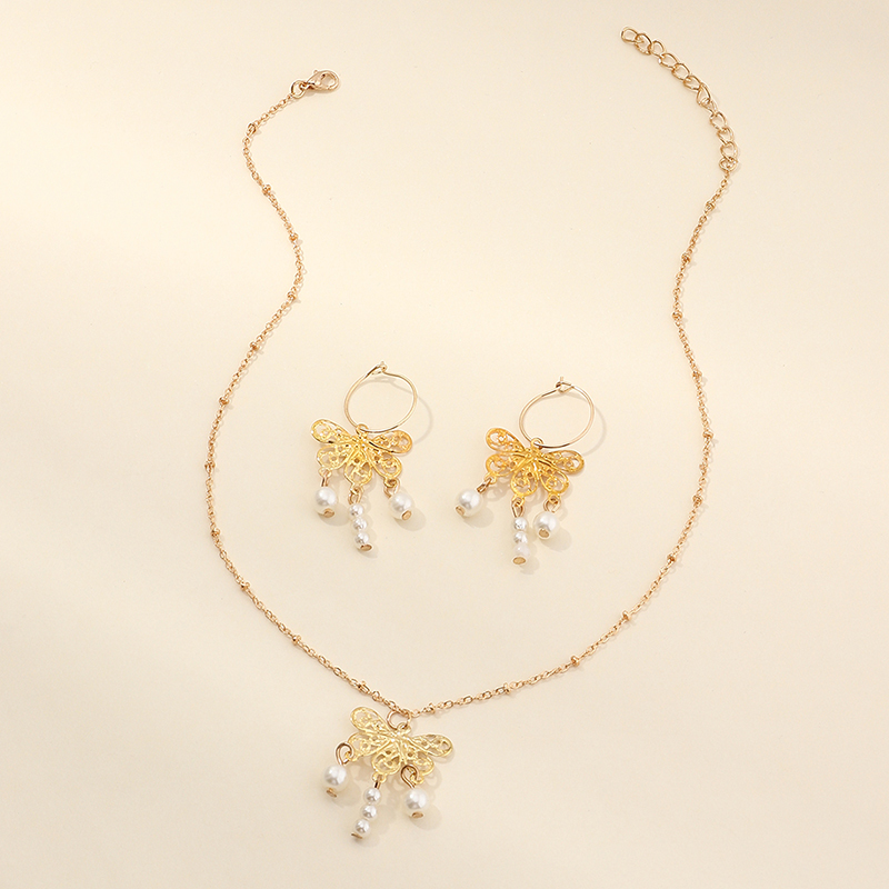 Goldene SchmetterlingsPerlenAnhngerOhrringe HalskettenSet Grohandel Nihaojewelrypicture1