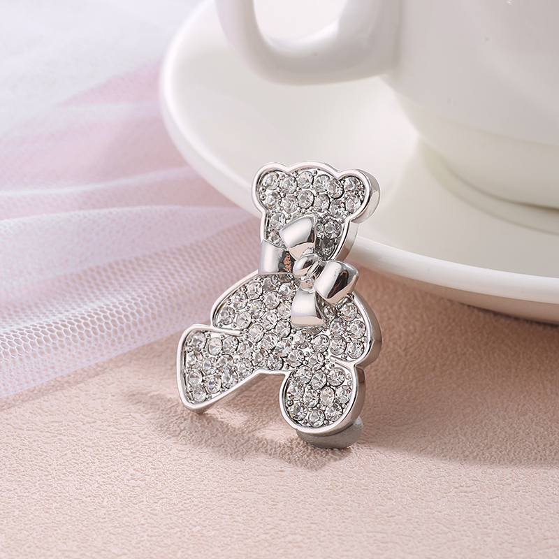 Korea bow bear alloy diamond brooch wholesale Nihaojewelrypicture4