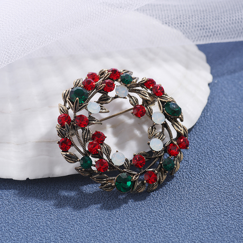 broche de corona de diamantes de aleacin de moda al por mayor Nihaojewelry NHIK408721picture4