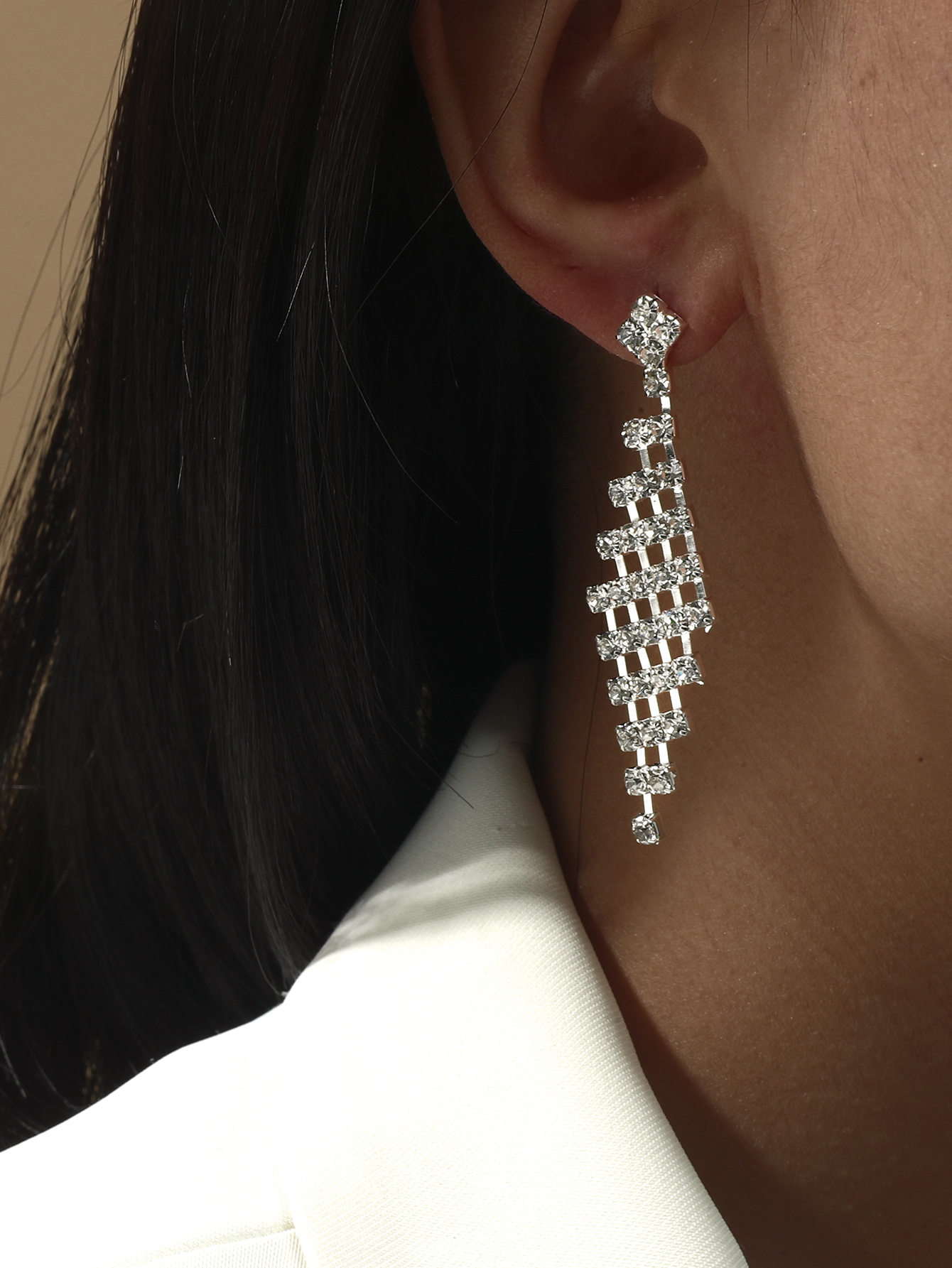 Fashion new simple personality leaf rhinestone earrings full diamond earringspicture2