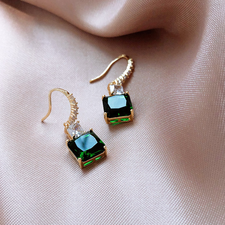Simple emerald square gemstone earrings wholesale Nihaojewelrypicture2