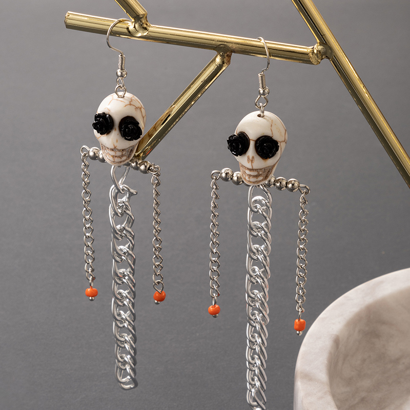 creative jewelry Halloween skull earringspicture4