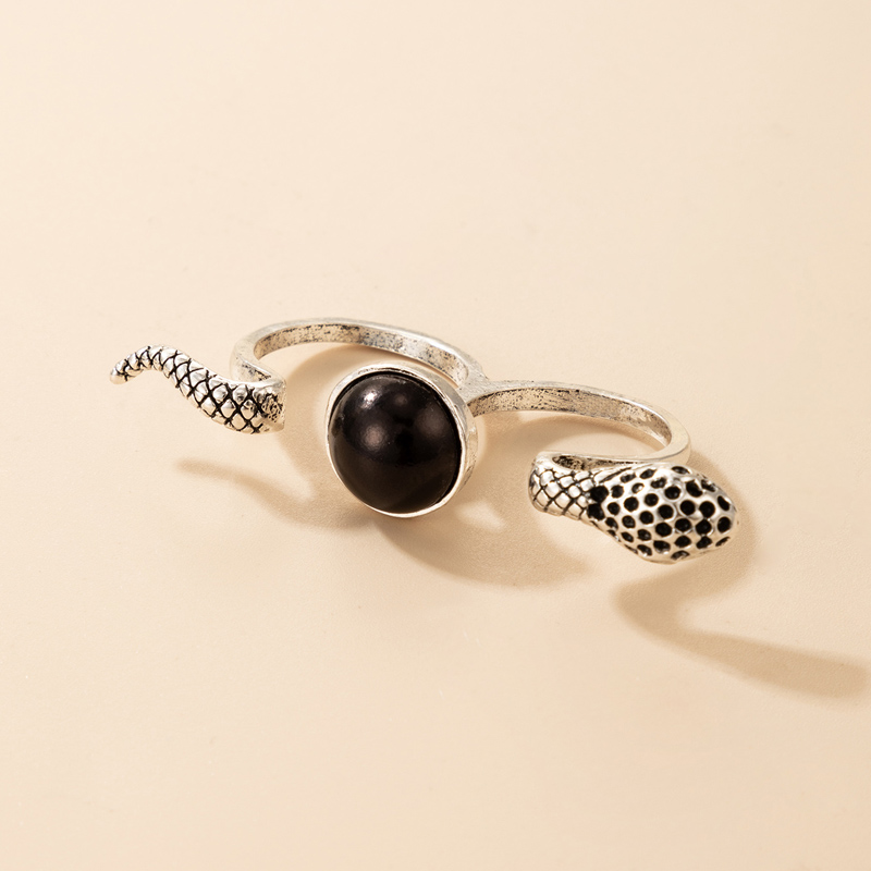 retro snake-shaped black gemstone inlaid alloy ring wholesale Nihaojewelry