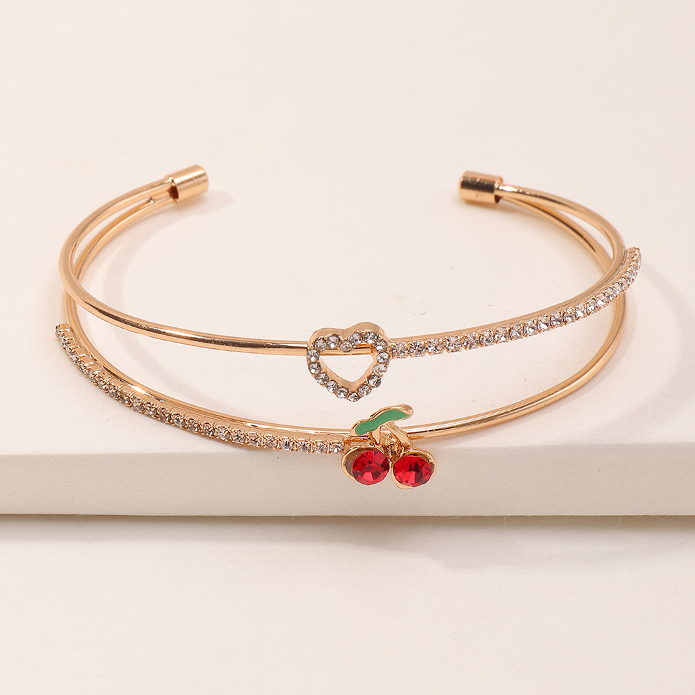 Lovely simple cherry peach heart golden bracelet wholesale Nihaojewelrypicture2