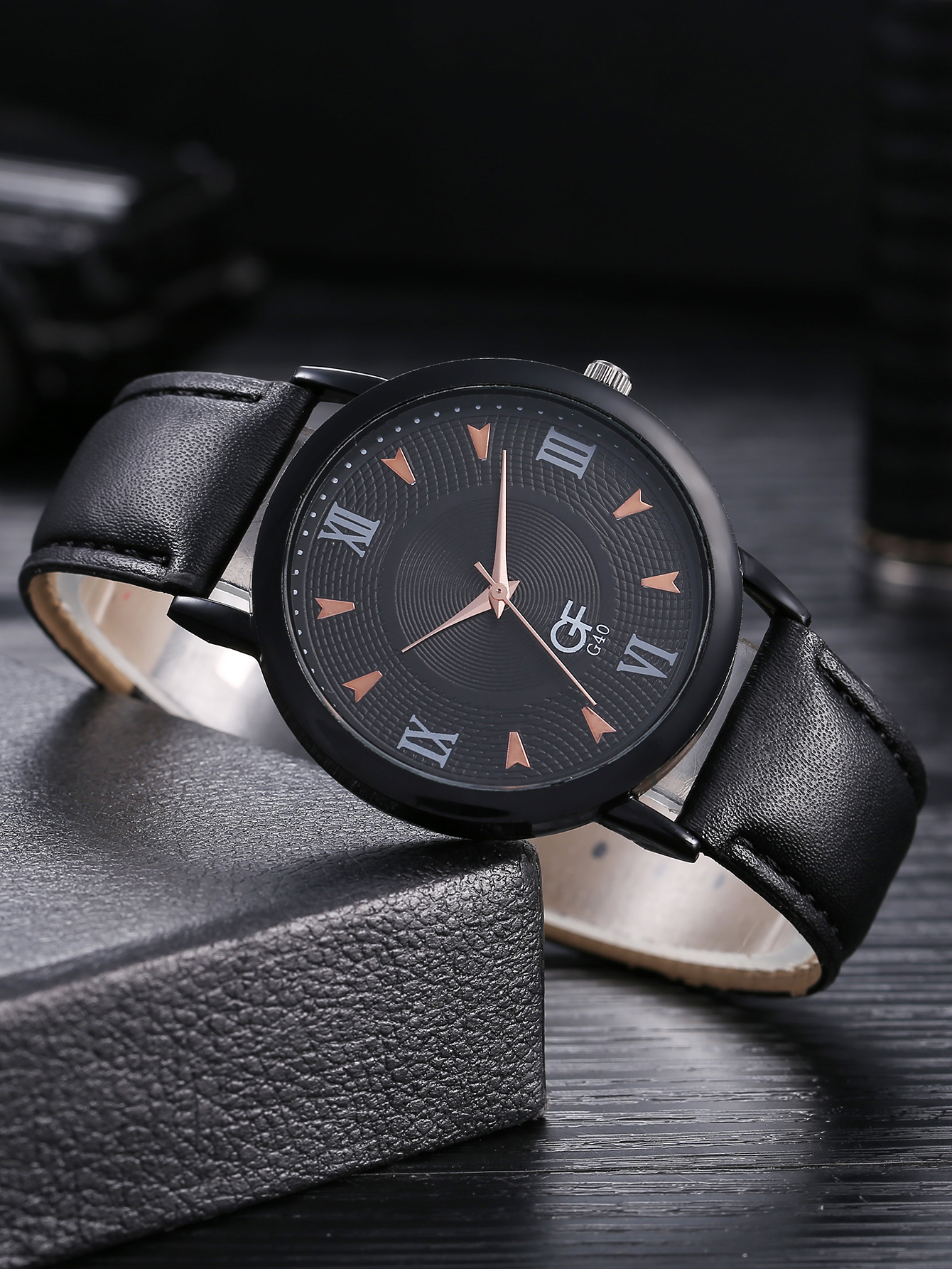 Korean version of the trendy fashion personality Roman scale business casual quartz watchpicture1