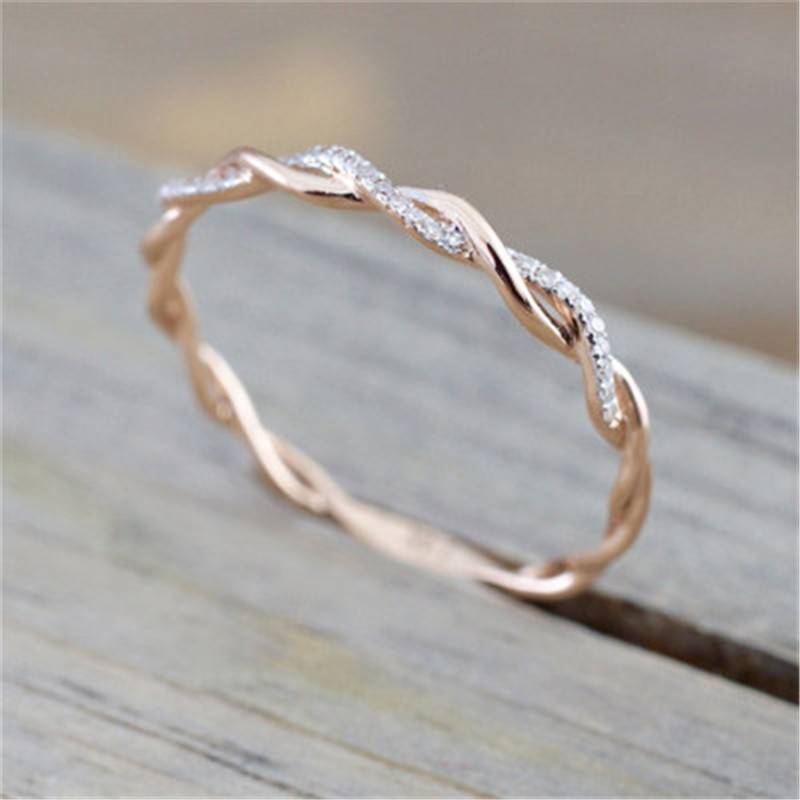 New Twisted Rope Micro Inlaid Zircon Ring Wholesale