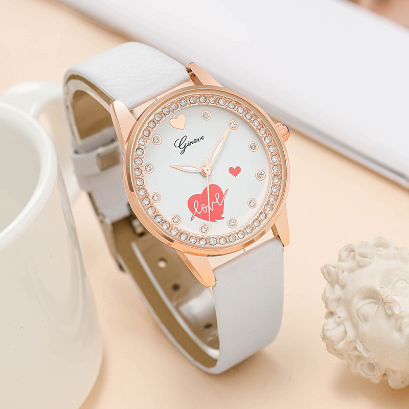 New Heart Pattern Suit Leather Fashion Ladies Casual Quartz Watchpicture4